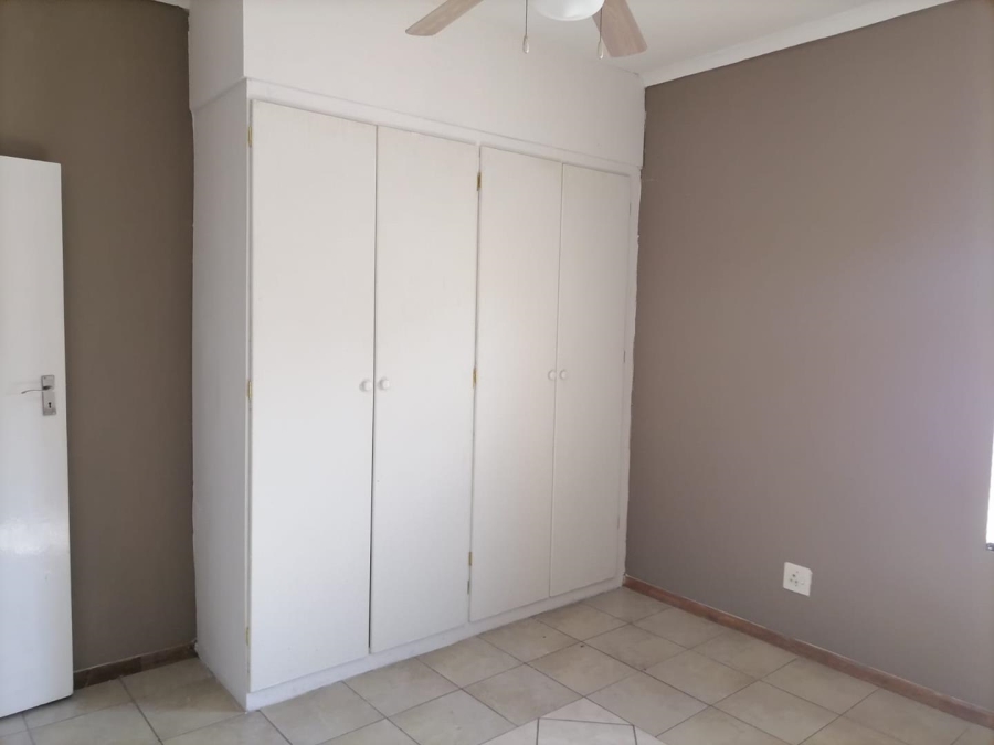 2 Bedroom Property for Sale in Amberfield Gauteng