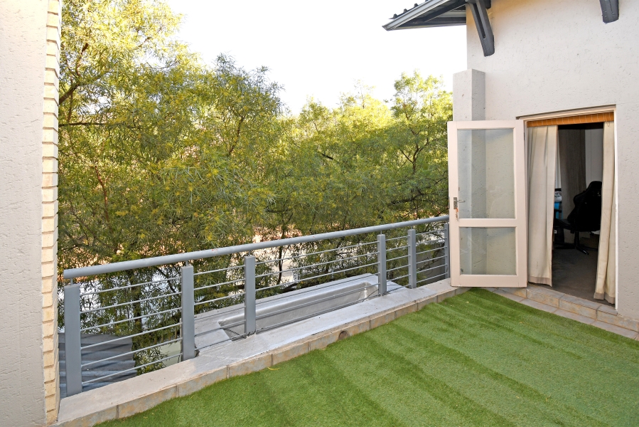 2 Bedroom Property for Sale in Morningside Gauteng