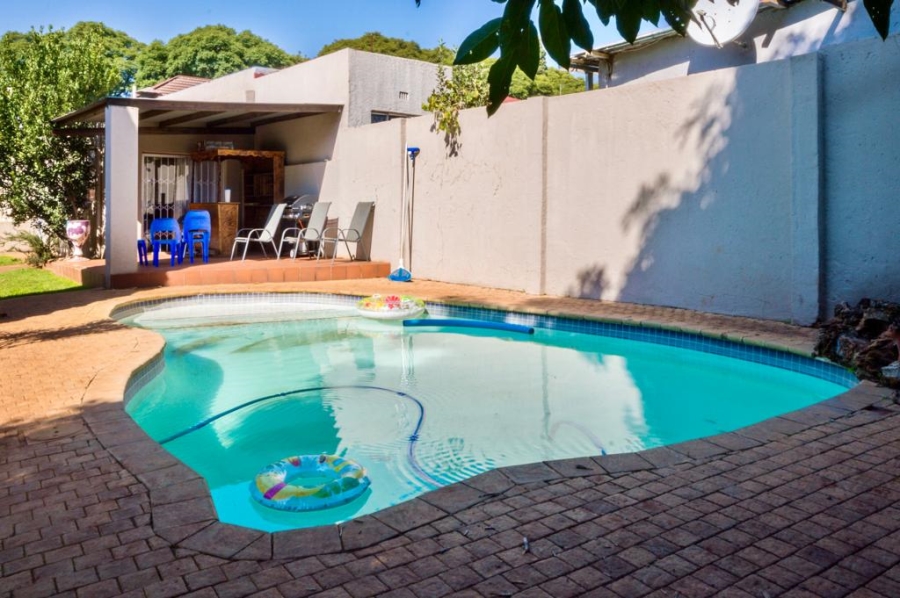 3 Bedroom Property for Sale in Kensington Gauteng