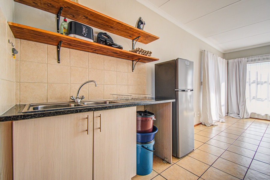 2 Bedroom Property for Sale in Jansenpark Gauteng