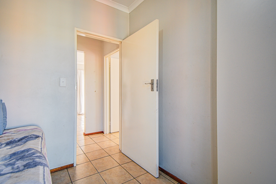 2 Bedroom Property for Sale in Jansenpark Gauteng