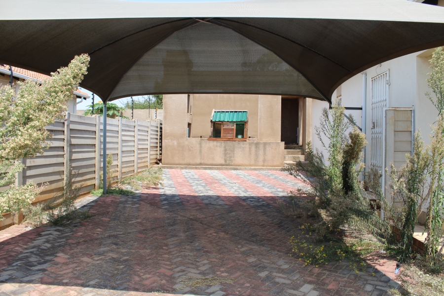 3 Bedroom Property for Sale in The Orchards Gauteng