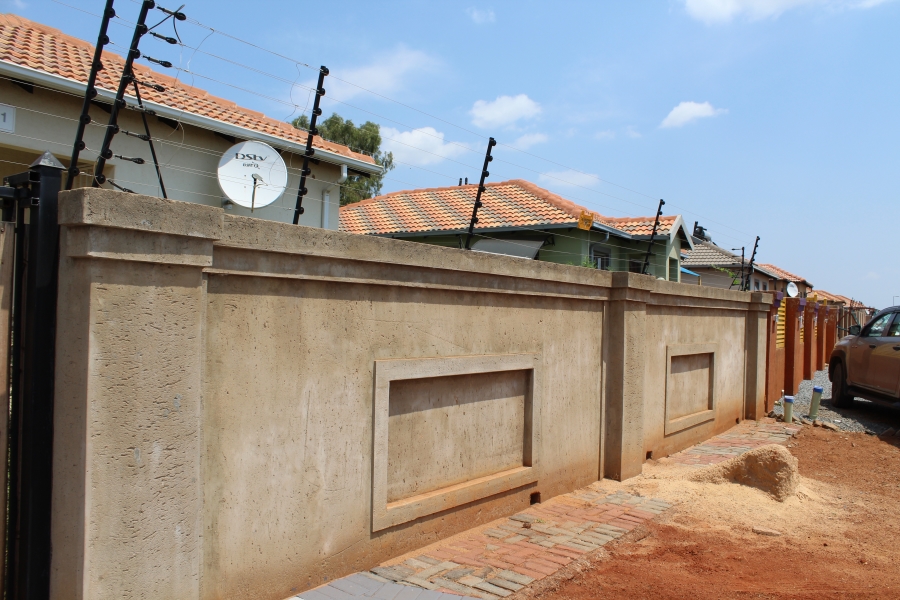 3 Bedroom Property for Sale in The Orchards Gauteng