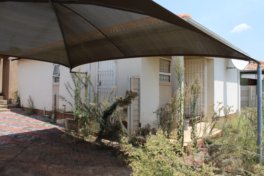 3 Bedroom Property for Sale in The Orchards Gauteng