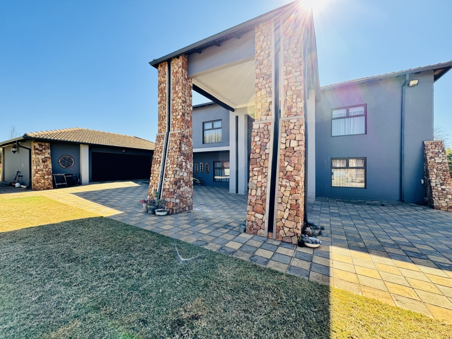 4 Bedroom Property for Sale in Roodeplaat Gauteng