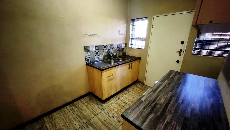 4 Bedroom Property for Sale in Eldoraigne Gauteng