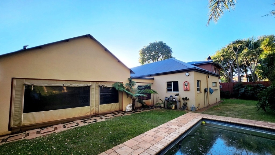 4 Bedroom Property for Sale in Eldoraigne Gauteng