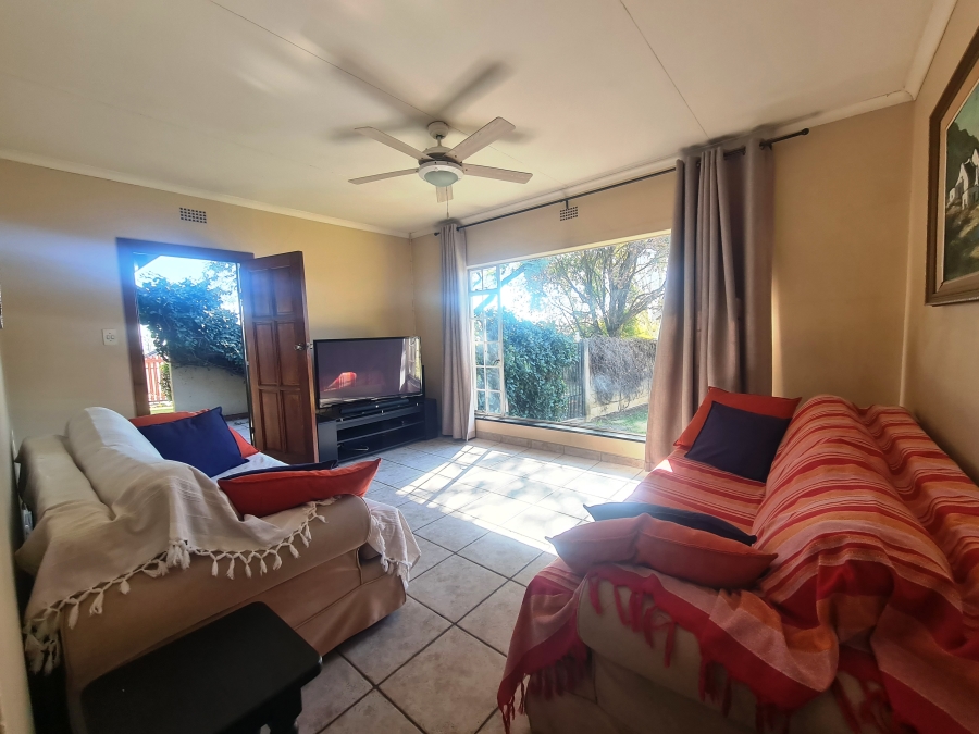 3 Bedroom Property for Sale in Isandovale Gauteng