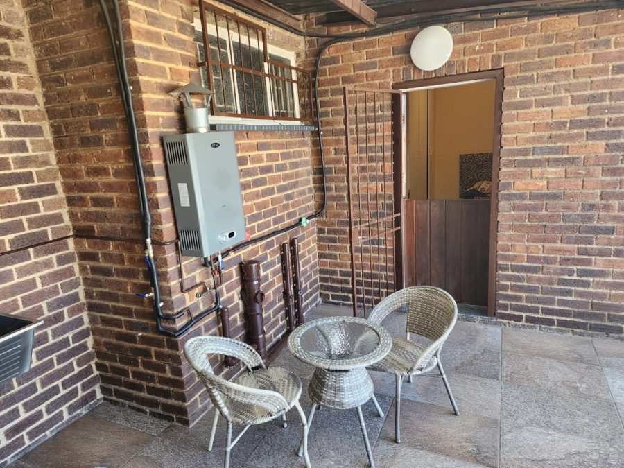 4 Bedroom Property for Sale in Harmelia Gauteng