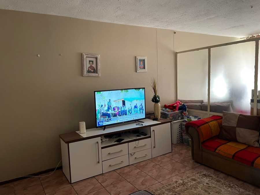 1 Bedroom Property for Sale in Sunnyside Gauteng