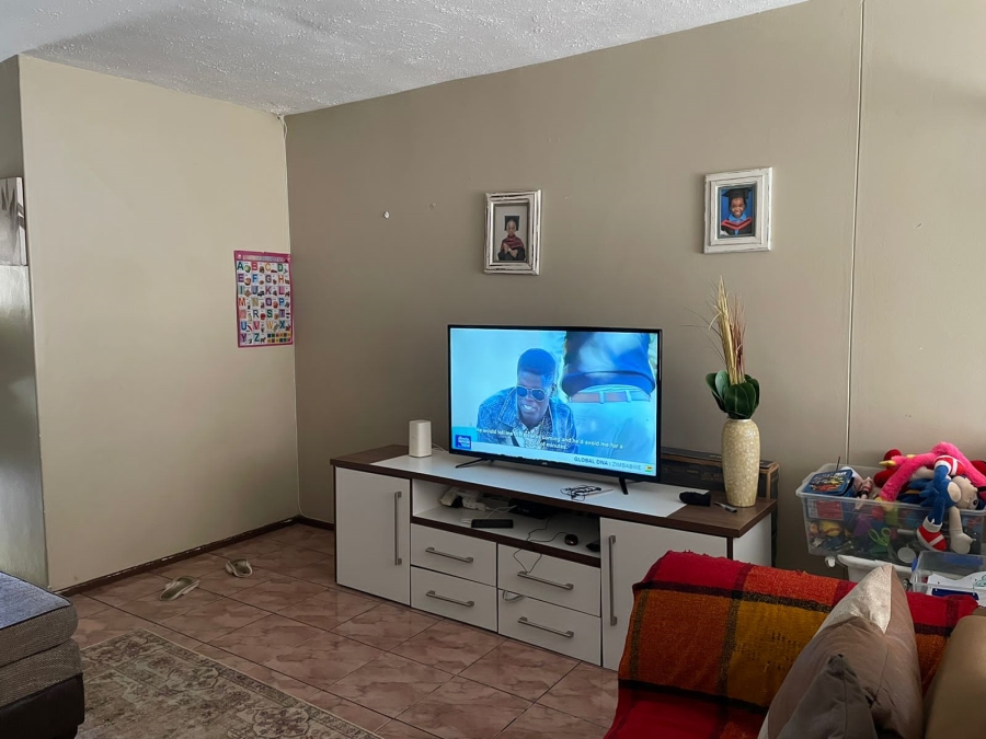 1 Bedroom Property for Sale in Sunnyside Gauteng