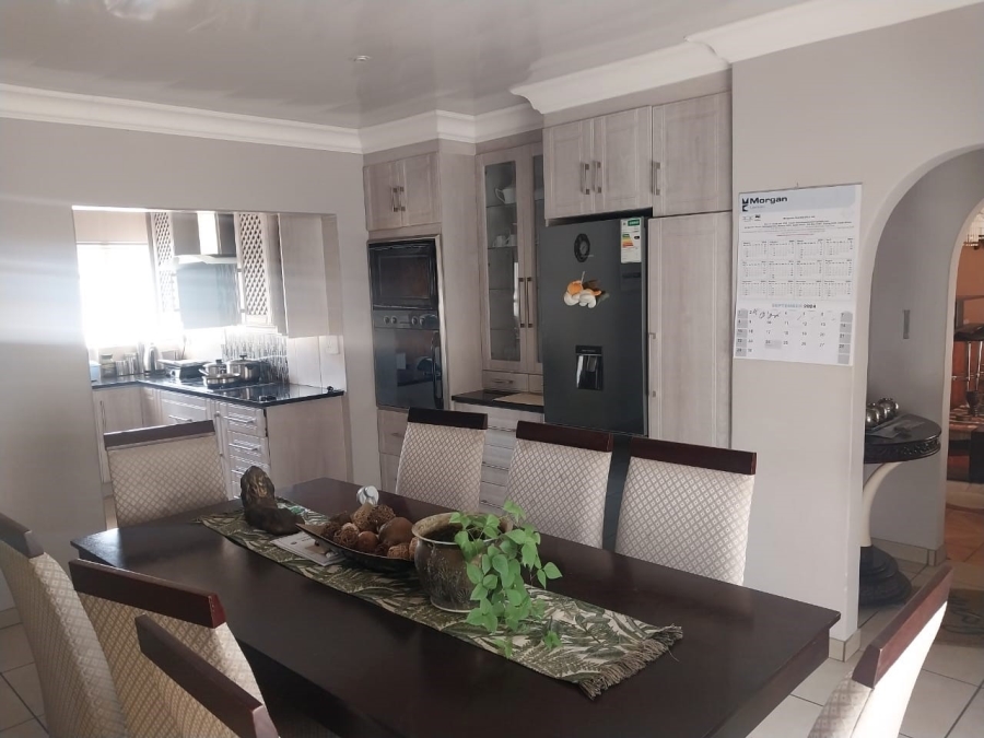 4 Bedroom Property for Sale in Sharon Park Gauteng