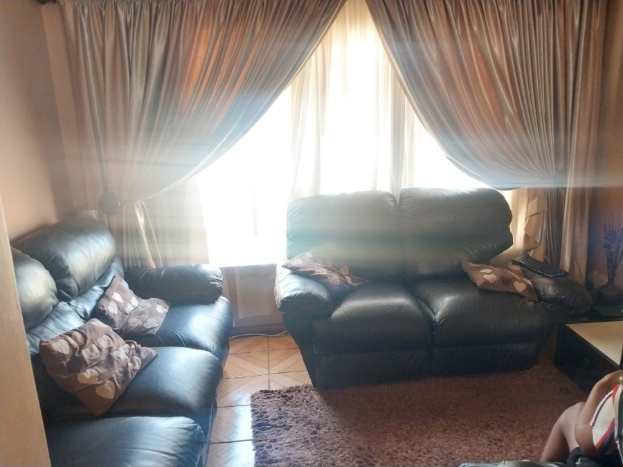 4 Bedroom Property for Sale in Sharon Park Gauteng