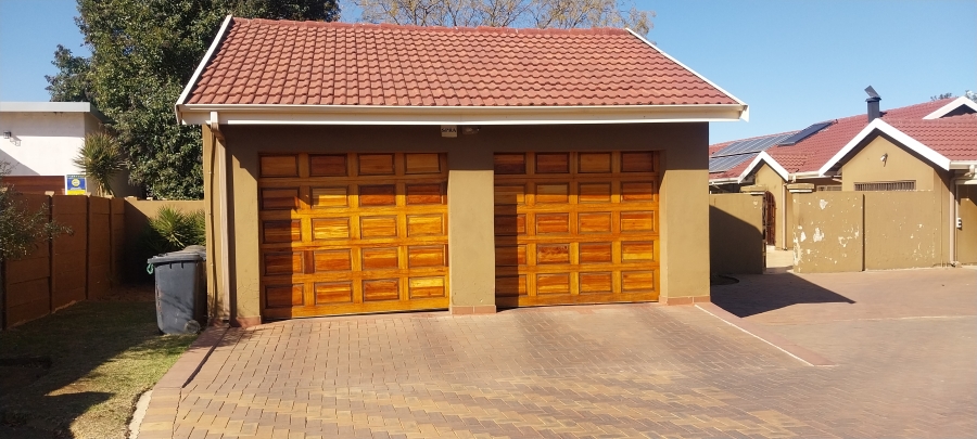 4 Bedroom Property for Sale in Sharon Park Gauteng