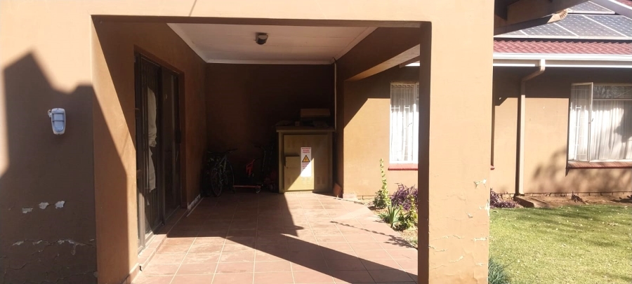 4 Bedroom Property for Sale in Sharon Park Gauteng