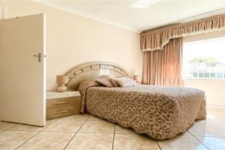 4 Bedroom Property for Sale in Elma Park Gauteng