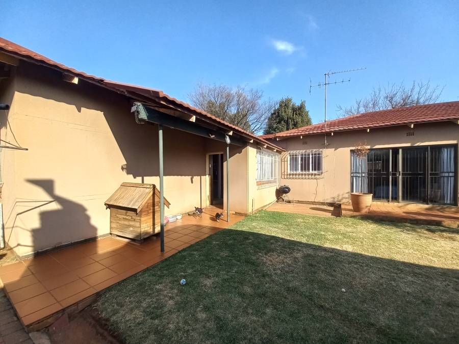 4 Bedroom Property for Sale in Casseldale Gauteng