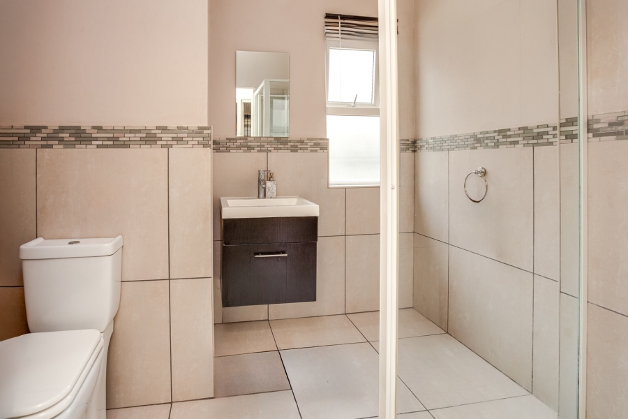 2 Bedroom Property for Sale in Northgate Gauteng