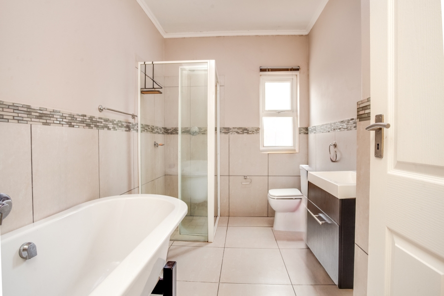 2 Bedroom Property for Sale in Northgate Gauteng