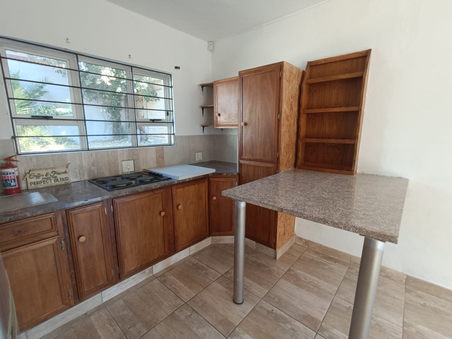 To Let 1 Bedroom Property for Rent in Emmarentia Gauteng