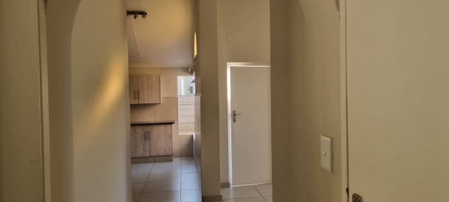 2 Bedroom Property for Sale in Bloubosrand Gauteng