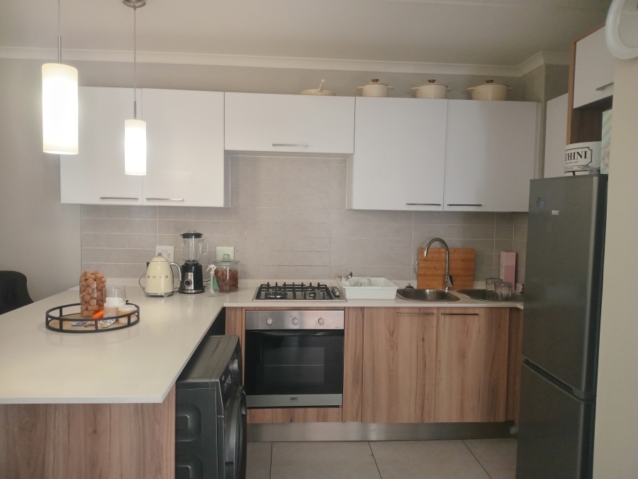 1 Bedroom Property for Sale in Modderfontein Gauteng