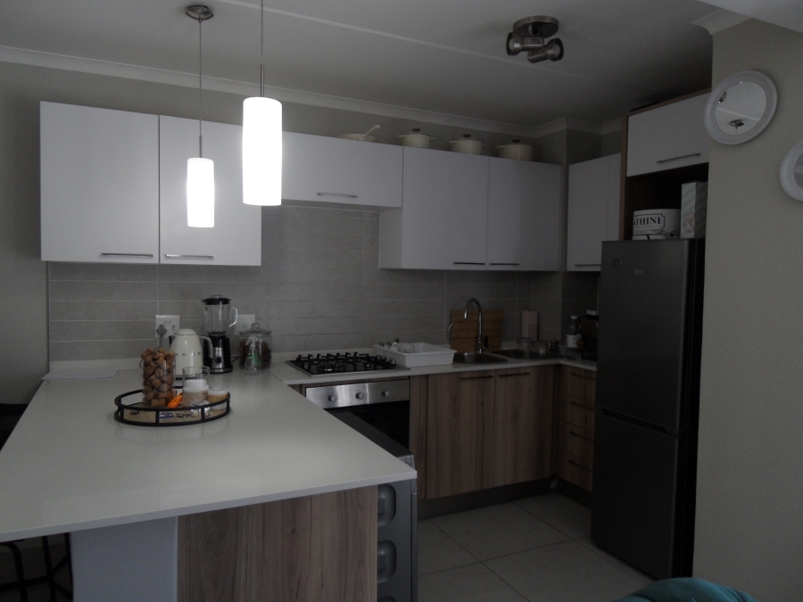 1 Bedroom Property for Sale in Modderfontein Gauteng