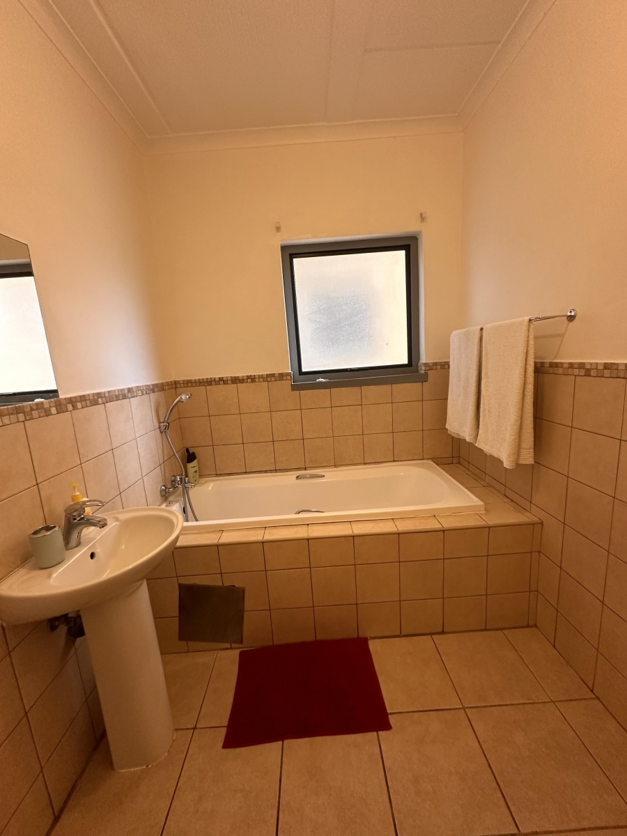 2 Bedroom Property for Sale in Carlswald Gauteng