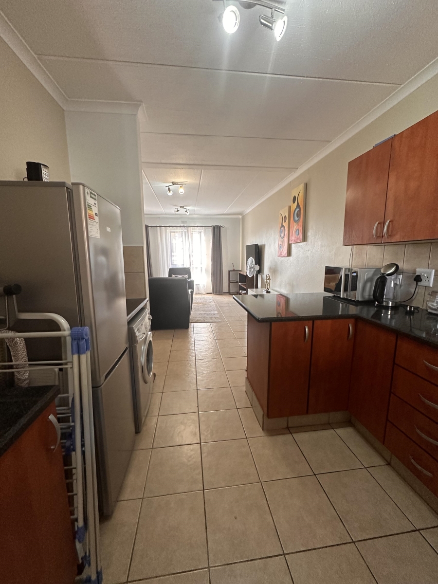 2 Bedroom Property for Sale in Noordwyk Gauteng