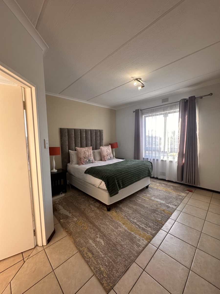 2 Bedroom Property for Sale in Noordwyk Gauteng