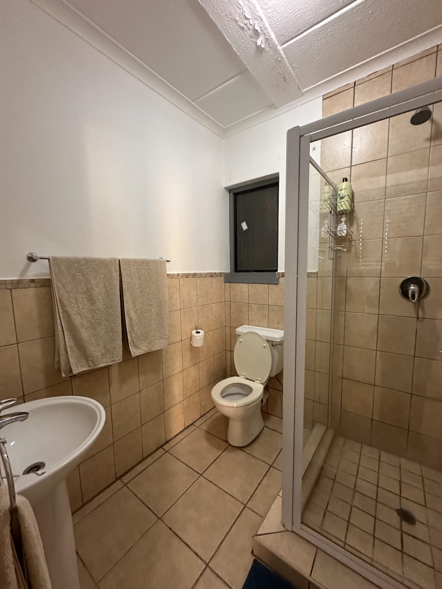 2 Bedroom Property for Sale in Noordwyk Gauteng