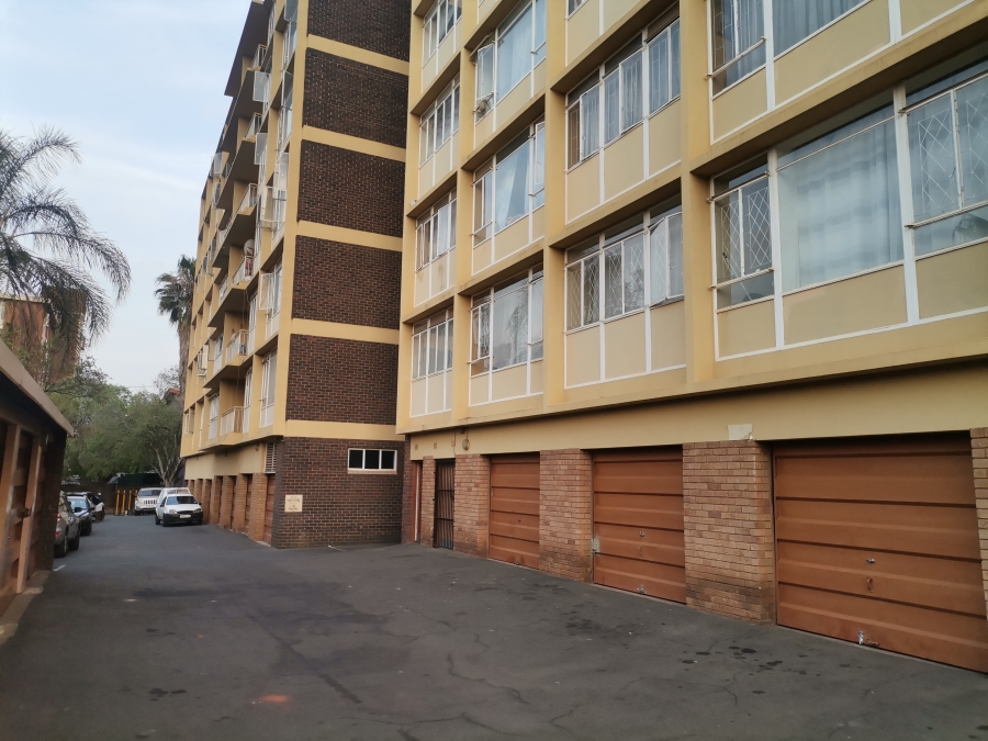 2 Bedroom Property for Sale in Sunnyside Gauteng