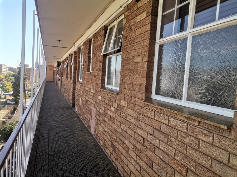 2 Bedroom Property for Sale in Sunnyside Gauteng