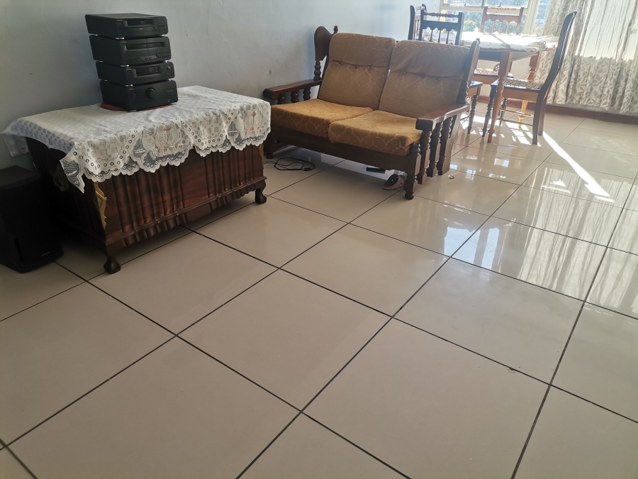 2 Bedroom Property for Sale in Sunnyside Gauteng