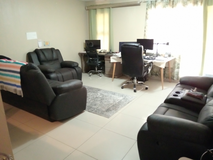 2 Bedroom Property for Sale in Meyersdal Gauteng