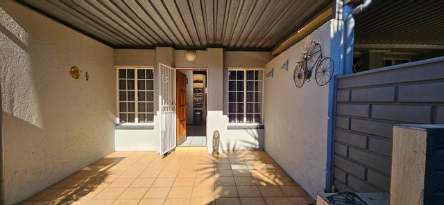 3 Bedroom Property for Sale in Meyersdal Gauteng