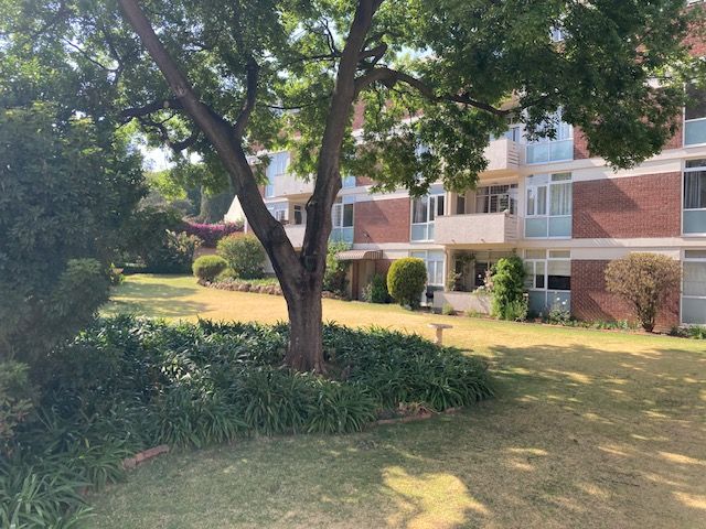 2 Bedroom Property for Sale in Craighall Park Gauteng