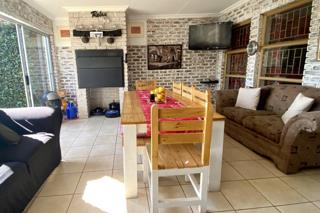 3 Bedroom Property for Sale in Elardus Park Gauteng