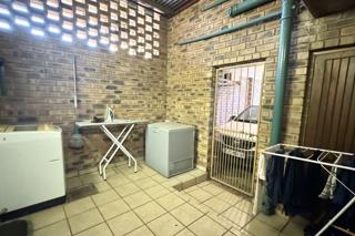 3 Bedroom Property for Sale in Elardus Park Gauteng