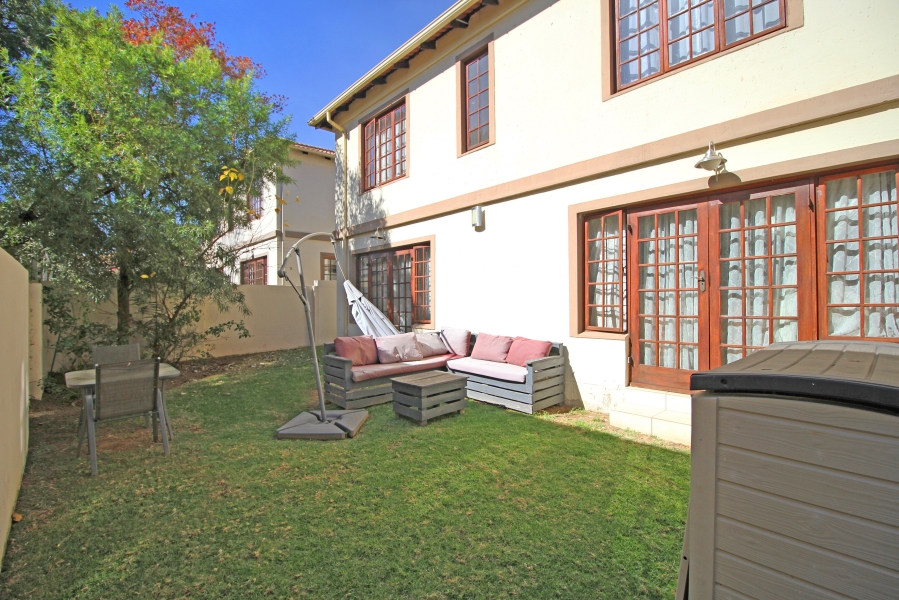 3 Bedroom Property for Sale in Noordwyk Gauteng