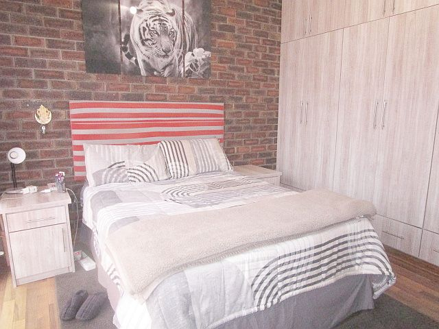 4 Bedroom Property for Sale in Harmelia Gauteng