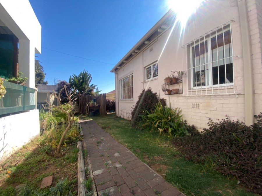 3 Bedroom Property for Sale in Fairwood Gauteng