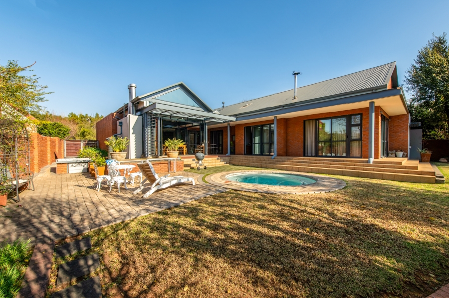 4 Bedroom Property for Sale in Southdowns Estate Gauteng