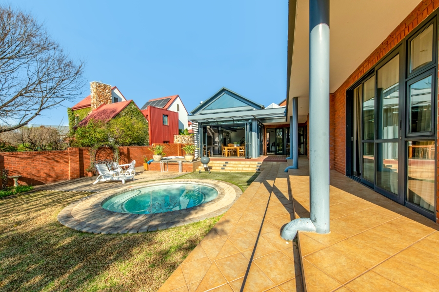 4 Bedroom Property for Sale in Southdowns Estate Gauteng