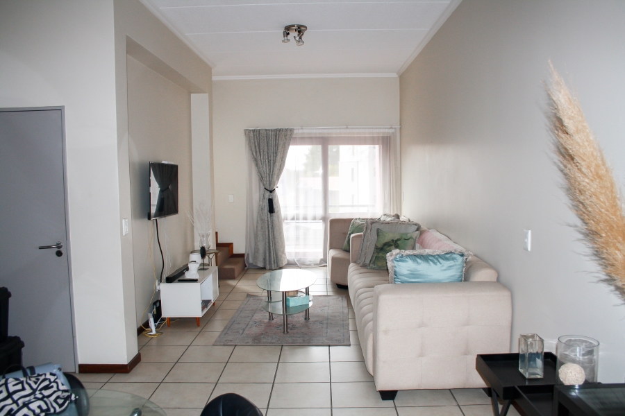 2 Bedroom Property for Sale in Lonehill Gauteng