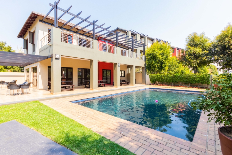 2 Bedroom Property for Sale in Lonehill Gauteng