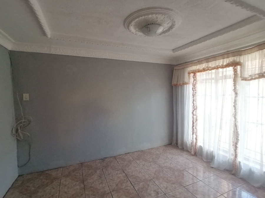 3 Bedroom Property for Sale in Soshanguve M Gauteng