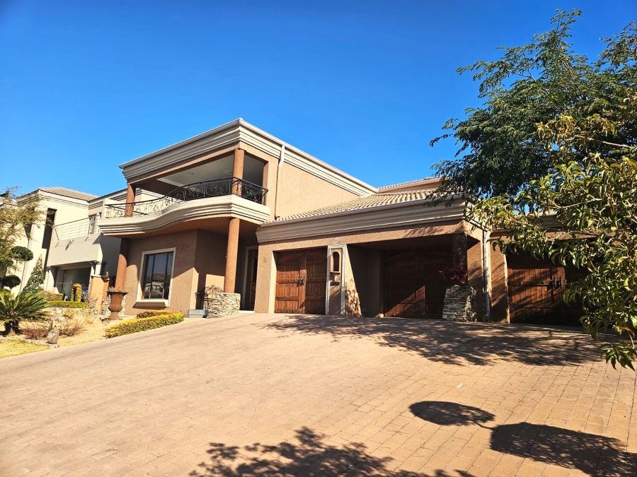 To Let 3 Bedroom Property for Rent in Blue Valley Golf Estate Gauteng