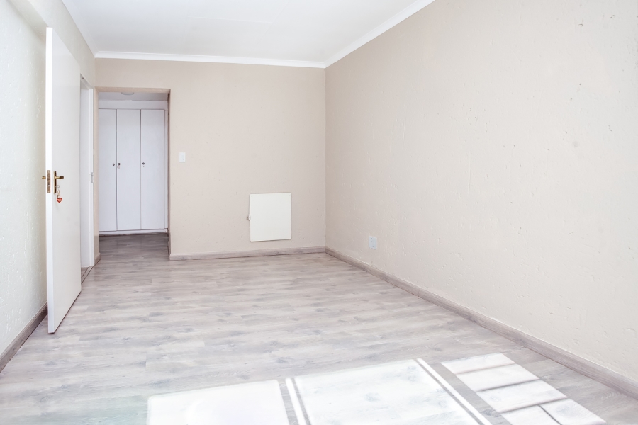 2 Bedroom Property for Sale in Bryanston Gauteng