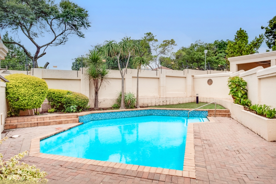 2 Bedroom Property for Sale in Bryanston Gauteng